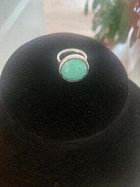 Ippolita 925 Sterling Silver hammered band and faceted sea blue turquoise ring